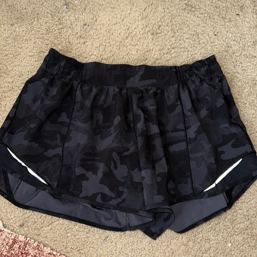 black camo hotty hots